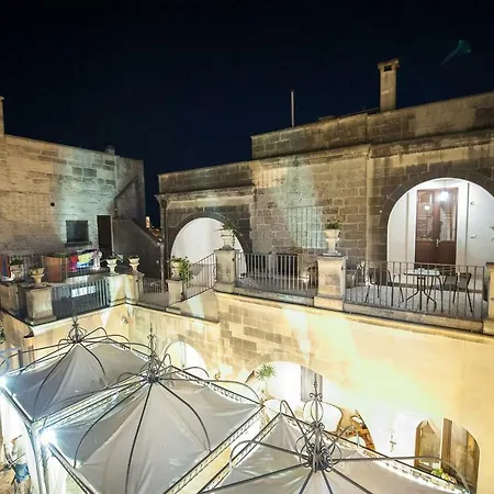 فندق مبيت وإفطار Li Curti 3*