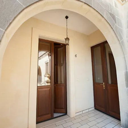 فندق مبيت وإفطار Li Curti 3*