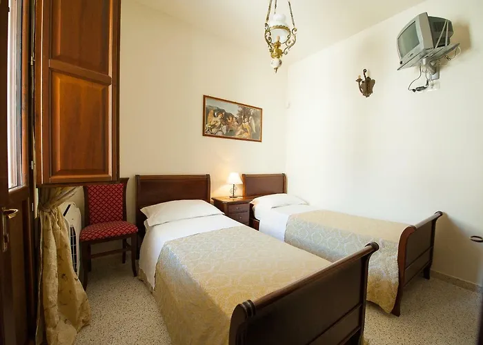 Li Curti Scorrano (Apulia)