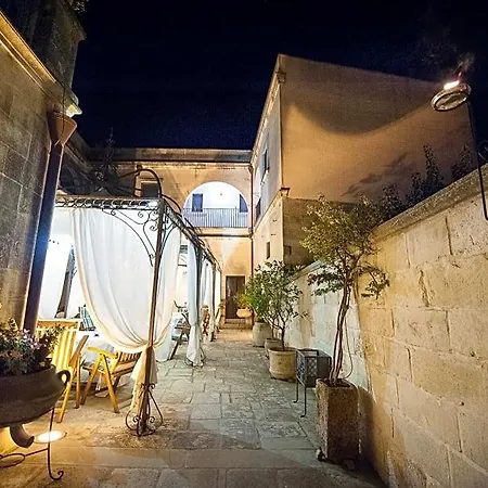 Li Curti 3* Scorrano (Apulia)