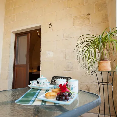 Li Curti Scorrano (Apulia)